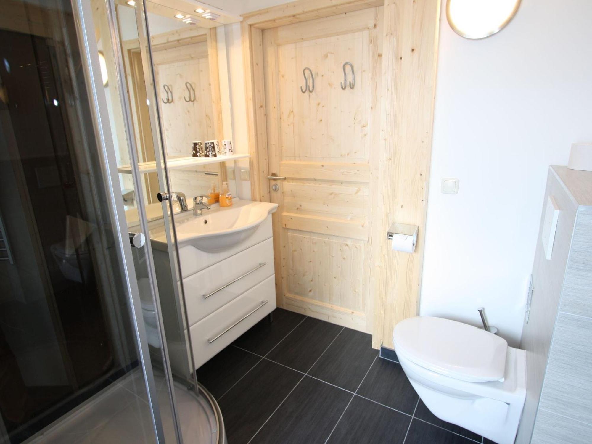הוילה Nice Chalet In Hohentauern Styria With Sauna מראה חיצוני תמונה